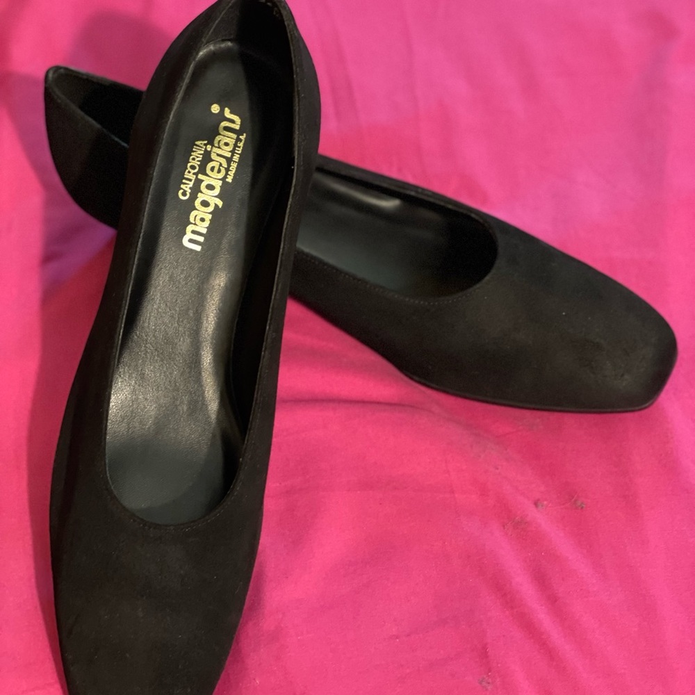 Vintage Black Suede Pumps